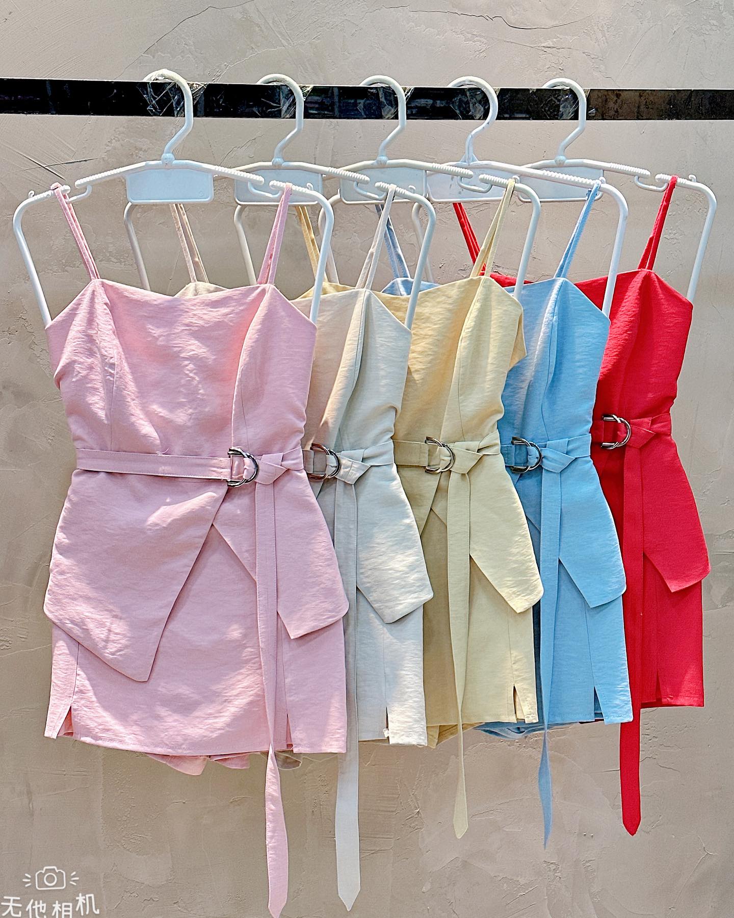 Conjunto Com Saia e Short