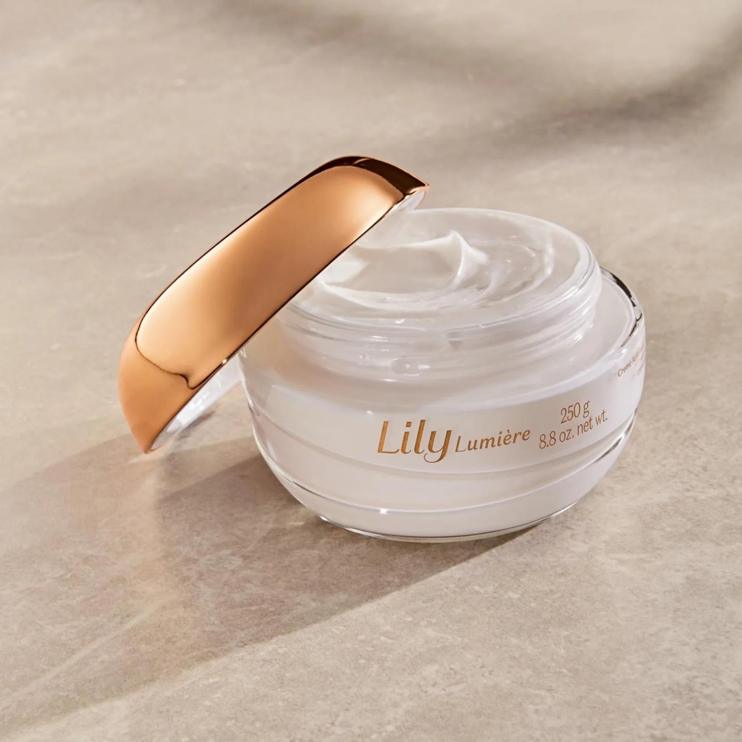 Creme Lily Lumiere Boticário - Desodorante Corporal 250g